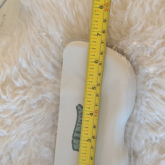 MINTY SHADES GLASSES CASE - Picture 3 of 3